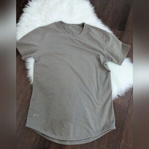 BYLT Premium Men’s Dust Tye Dye Curved Hem Short Sleeve Shirt Size S Casual